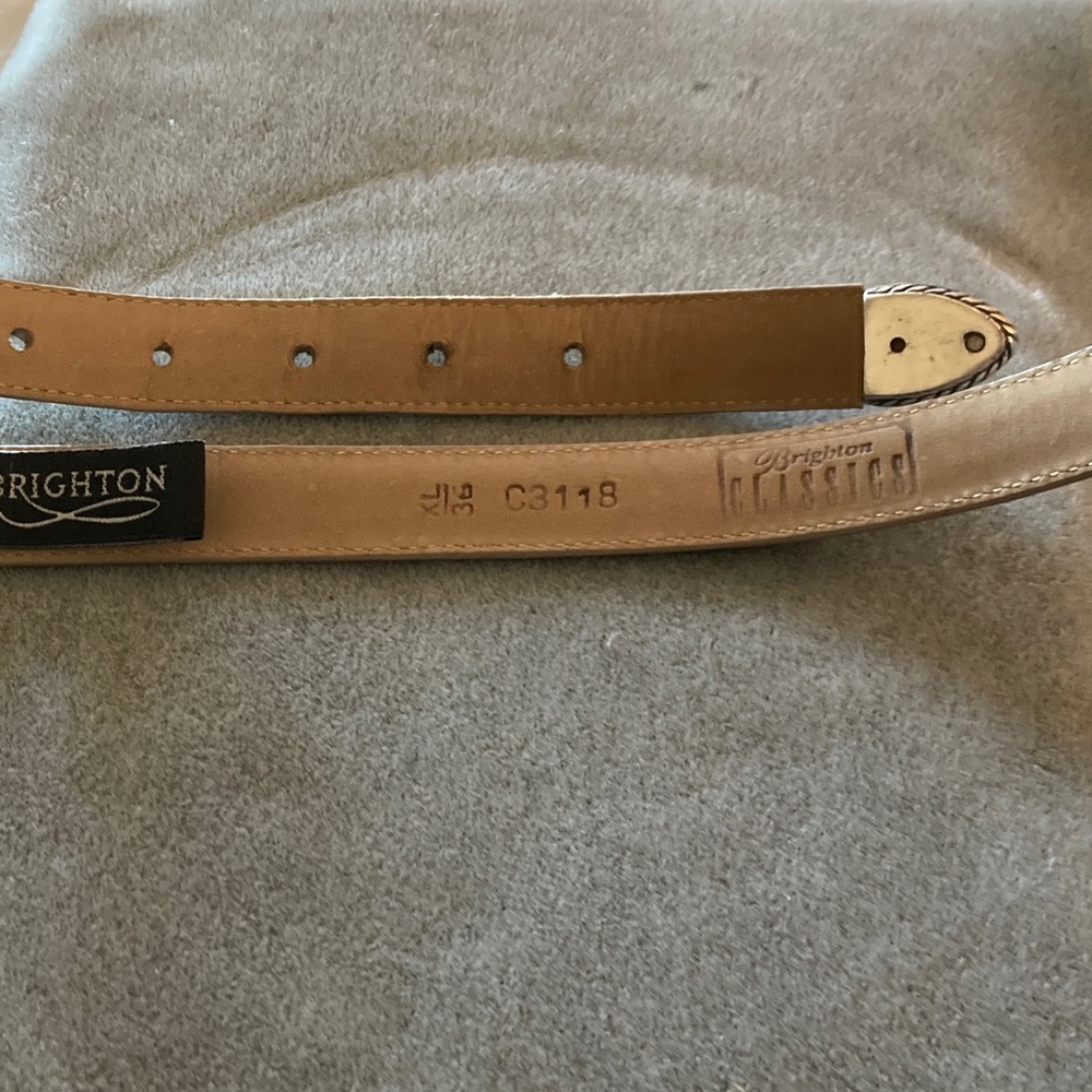 Brighton CLASSICS Beige Leather Belt with Silver Accents - Picture 2 of 5
